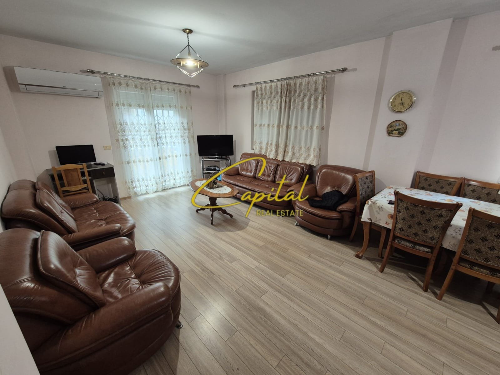WhatsApp Image 2025-10-29 at 10.32.34 AM (3) APARTAMENT ME QERA 2+1 VASIL SHANTO 650 EURO