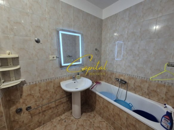 APARTAMENT ME QERA 2+1 VASIL SHANTO 650 EURO