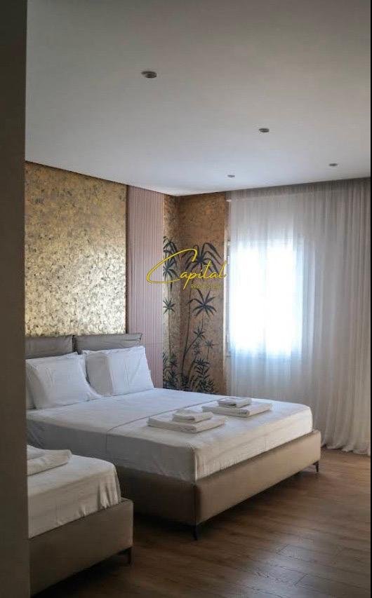 SHITET HOTEL 1.500 M2 VLORE 3.000.000 EURO