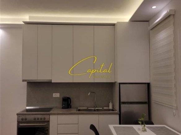 APARTAMENT ME QERA 1+1 RRUGA E DURRESIT 60.000 LEKE