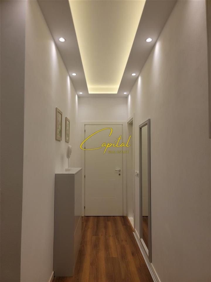 APARTAMENT ME QERA 1+1 RRUGA E DURRESIT 60.000 LEKE