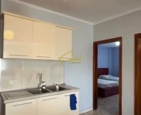 APARTAMENT ME QERA 2+1 RRUGA DRITAN HOXHA 60.000 LEKE