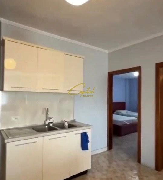APARTAMENT ME QERA 2+1 RRUGA DRITAN HOXHA 60.000 LEKE