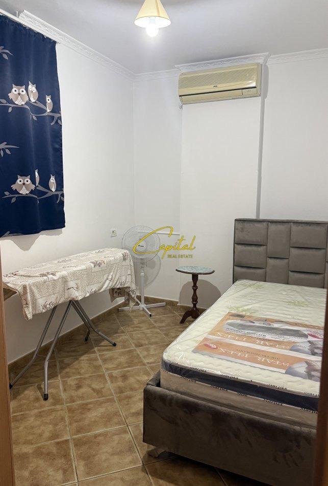 APARTAMENT ME QERA 2+1 URA E NISHARAKUT 600 EURO