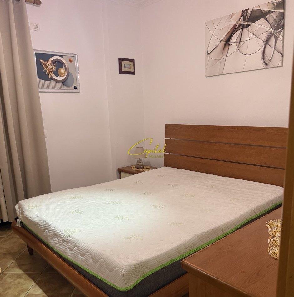 APARTAMENT ME QERA 2+1 URA E NISHARAKUT 600 EURO