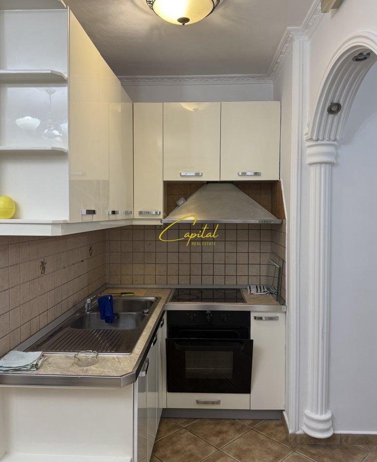 APARTAMENT ME QERA 2+1 URA E NISHARAKUT 600 EURO