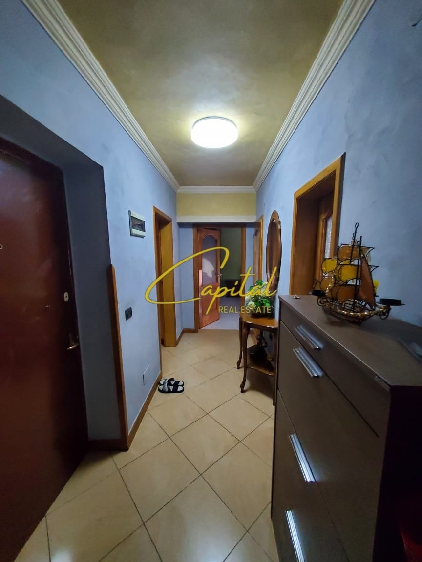 SHITET APARTAMENT 3+1+2 21 DHJETORI 225.000 EURO