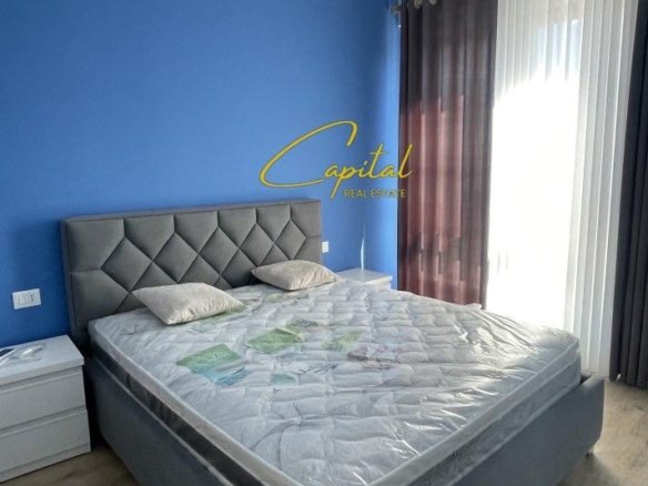 APARTAMENT ME QERA 2+1 MYSLYM SHYRI 1.150 EURO