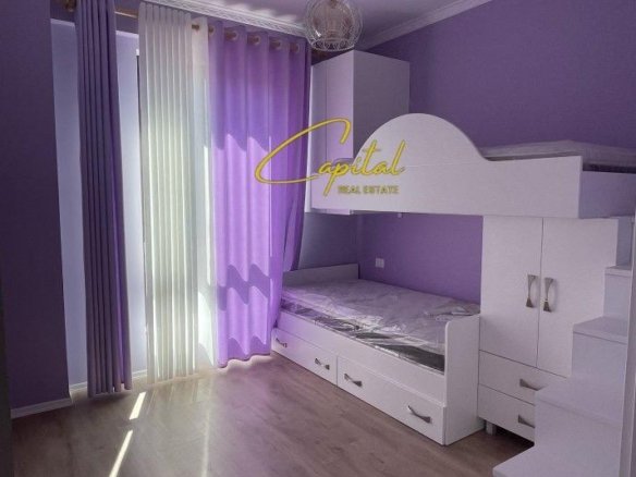 APARTAMENT ME QERA 2+1 MYSLYM SHYRI 1.150 EURO