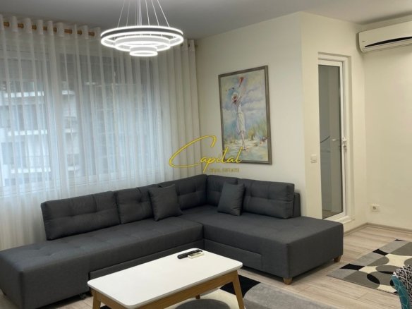 APARTAMENT ME QERA 1+1 RRUGA E DURRESIT 1000 EURO