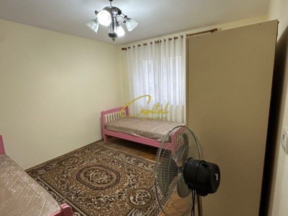 APARTAMENT ME QERA 3+1 BULEVARDI ZOGU 1 55.000 LEKE