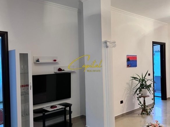 APARTAMENT ME QERA 2+1 SELITE 50.000 LEKE