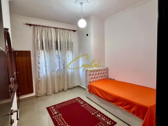 APARTAMENT ME QERA 2+1 SELITE 50.000 LEKE