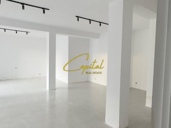 AMBIENT BIZNESI ME QERA 100 M2 QENDER 850 EURO