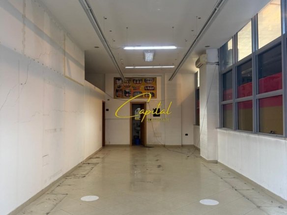 DYQAN ME QERA 75 M2 ISH EKSPOZITA 120.000 EURO