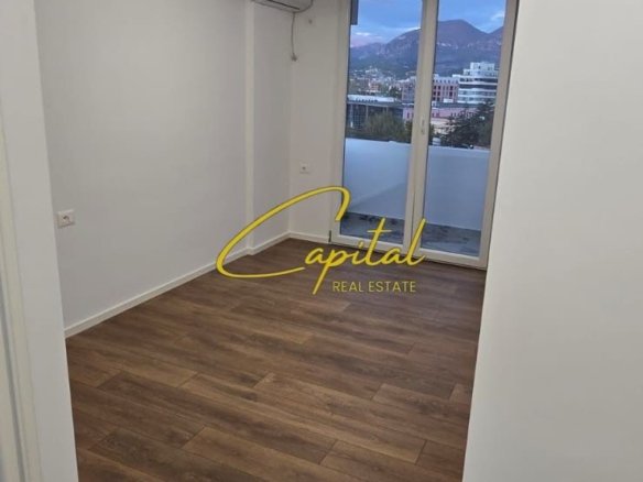 SHITET APARTAMENT 2+1+2 PROKURORIA E TIRANES 218.000 EURO