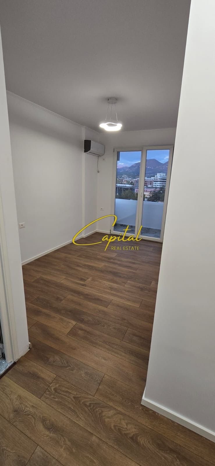 WhatsApp Image 2025-11-07 at 3.57.43 PM (1) SHITET APARTAMENT 2+1+2 PROKURORIA E TIRANES 218.000 EURO