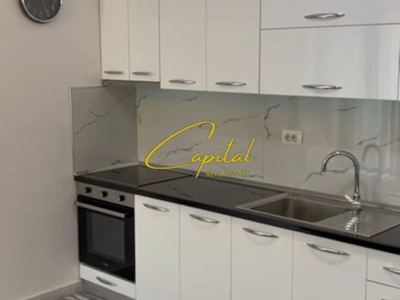 APARTAMENT ME QERA 1+1 ZOGU I ZI 55.000 LEKE