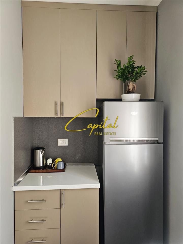 APARTAMENT ME QERA 1+1 RRUGA FORTUZI 700 EURO