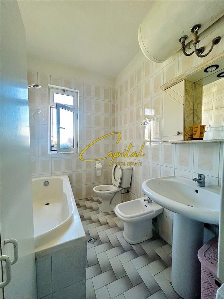 WhatsApp Image 2025-11-11 at 11.48.20 AM SHITE APARTAMENT 2+1 ISH TREGU ELEKTRIK 150.000 EURO