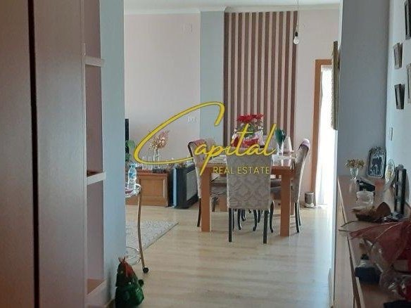 APARTAMENT ME QERA 2+1 FRESKU 600 EURO