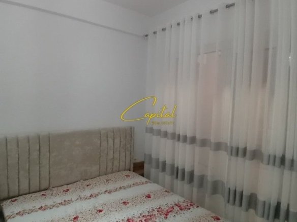 APARTAMENT ME QERA 1+1 ALI DEMI 450 EURO