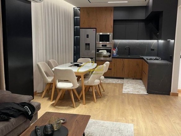 APARTAMENT ME QERA 2+1 ASTIR 700 EURO