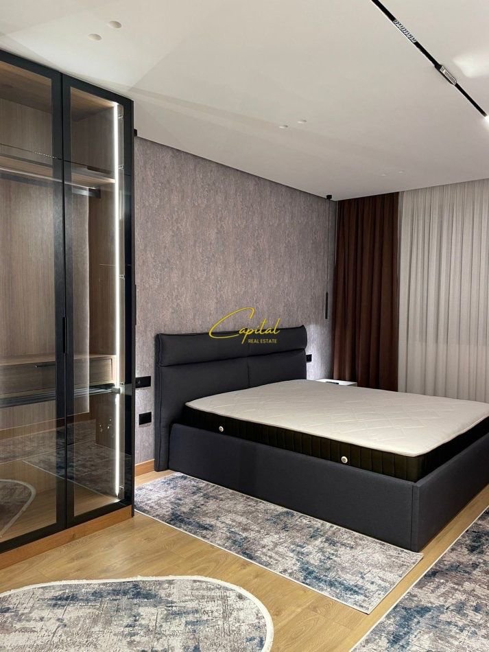 APARTAMENT ME QERA 2+1 ASTIR 700 EURO