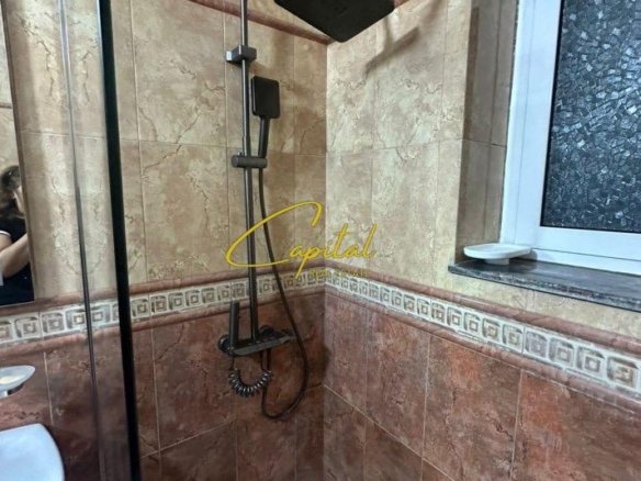 APARTAMENT ME QERA 2+1 ISH FUSHA AVIACIONIT 650 EURO