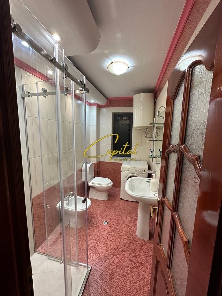 APARTAMENT ME QERA 2+1 ISH STACIONI TRENIT 550 EURO