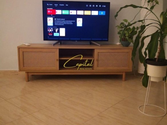 APARTAMENT ME QERA 1+1 ISH TREGU ELEKTRIK 600 EURO