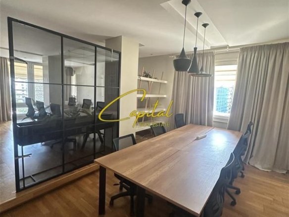 ZYRE ME QERA 138 M2 ISH BLLOKU 3.800 EURO