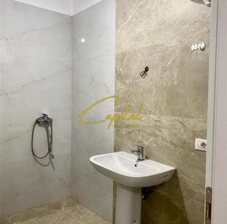 APARTAMENT ME QERA 2+1 5 MAJI 50.000 LEKE