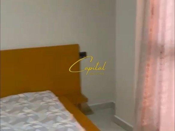 APARTAMENT ME QERA 3+1+2 PAZARI I RI 100.000 LEKE