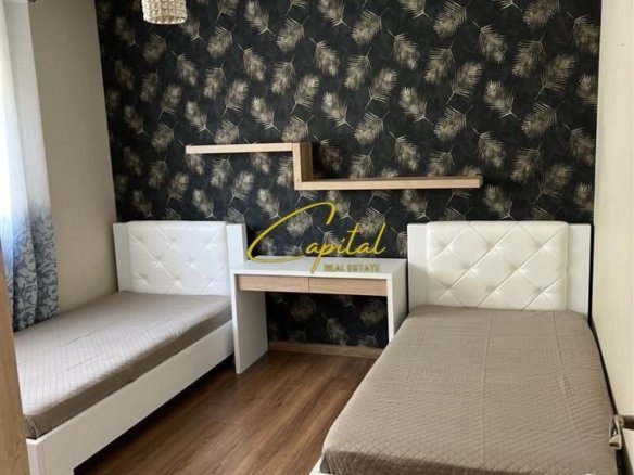 SHITET APARTAMENT 2+1+2 KOPSHTI BOTANIK 280.000 EURO