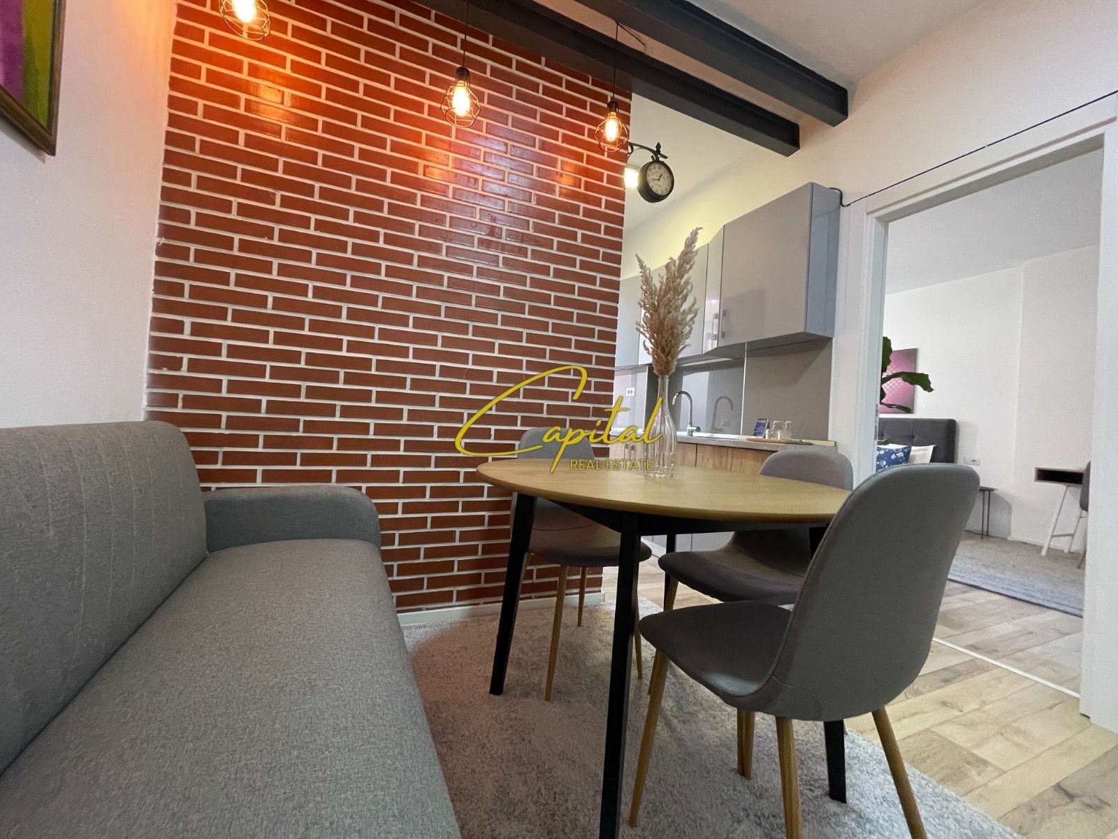 APARTAMENT ME QERA 1+1 MYSLYM SHYRI 600 EURO