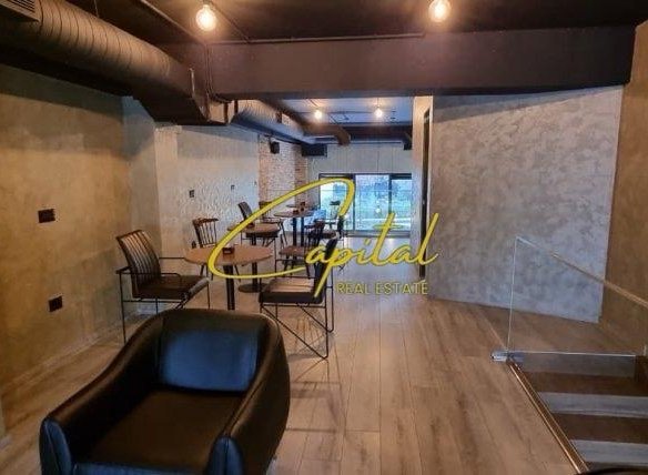 AMBIENT BIZNESI ME QERA 136 M2 RRUGA KONGRESI I MANASTIRIT 1.350 EURO