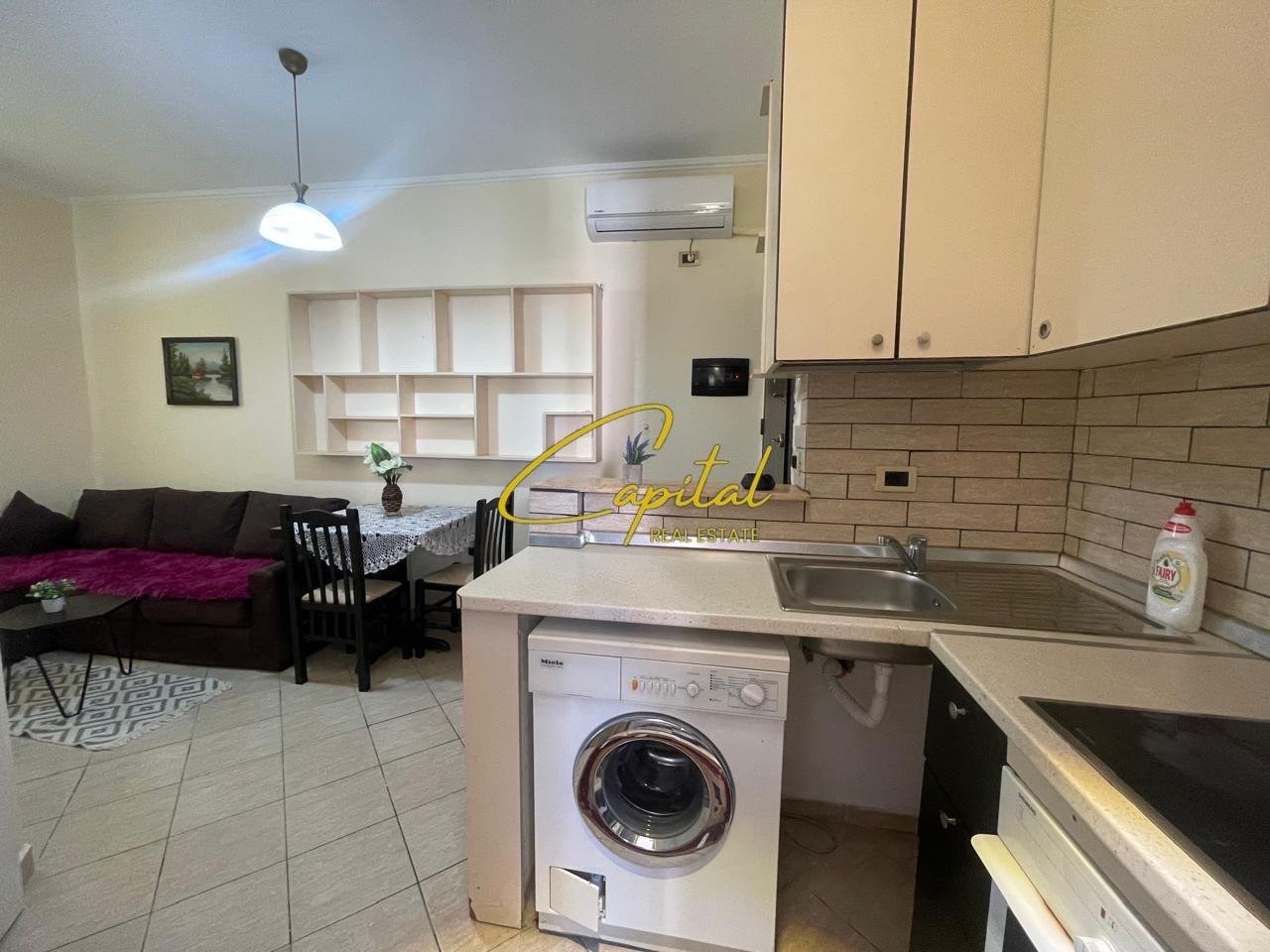 APARTAMENT ME QERA 1+1 RRUGA 5 MAJI 45.000 LEKE