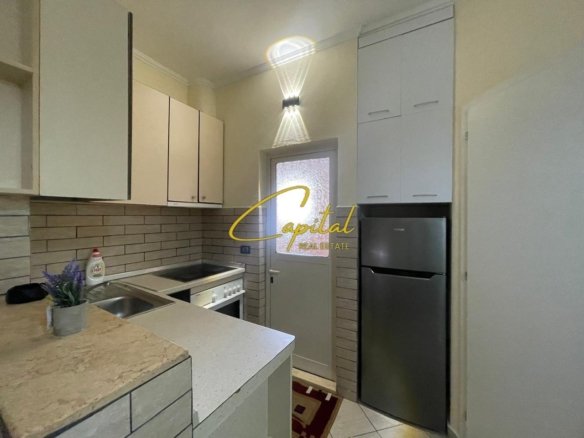 APARTAMENT ME QERA 1+1 RRUGA 5 MAJI 45.000 LEKE