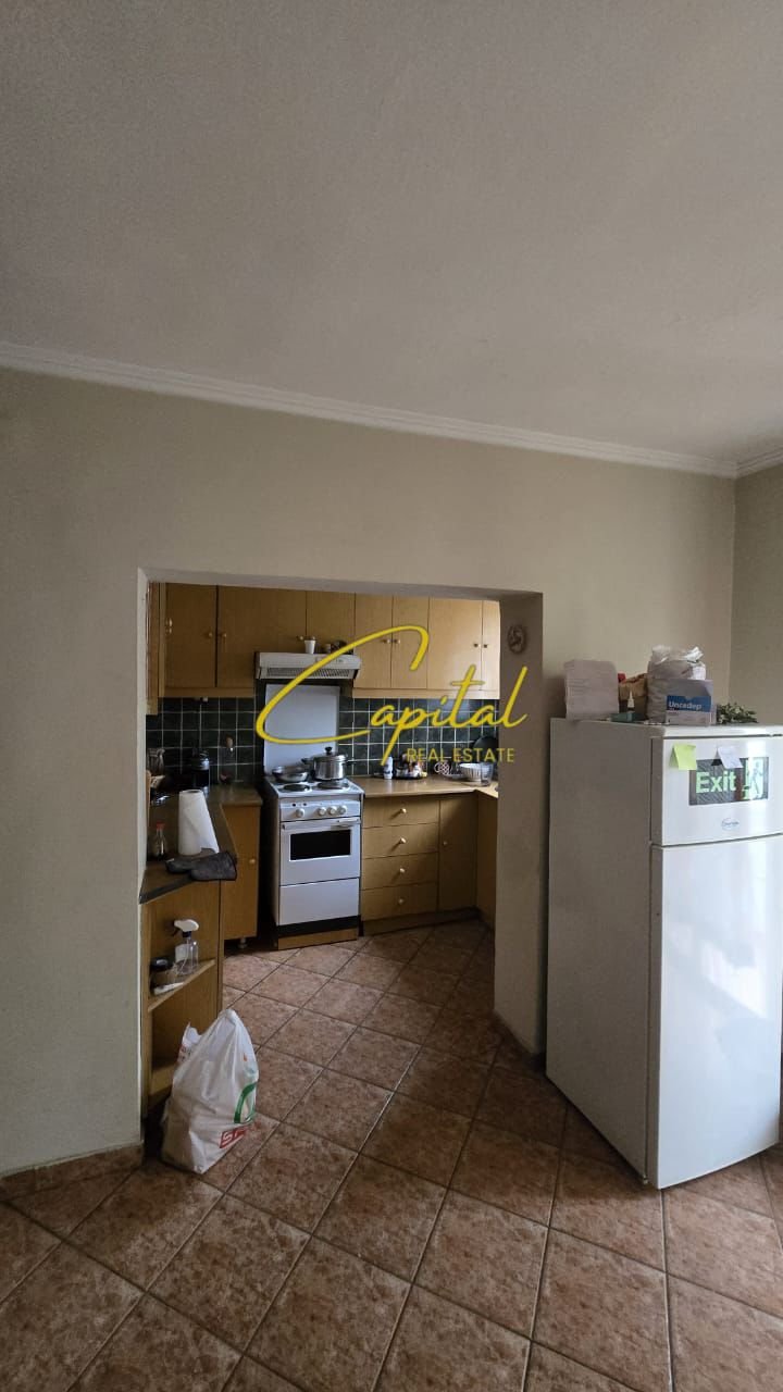 WhatsApp Image 2025-11-17 at 10.36.20 AM (1) APARTAMENT ME QERA 2+1 RRUGA E ELBASANIT 55.000 LEKE