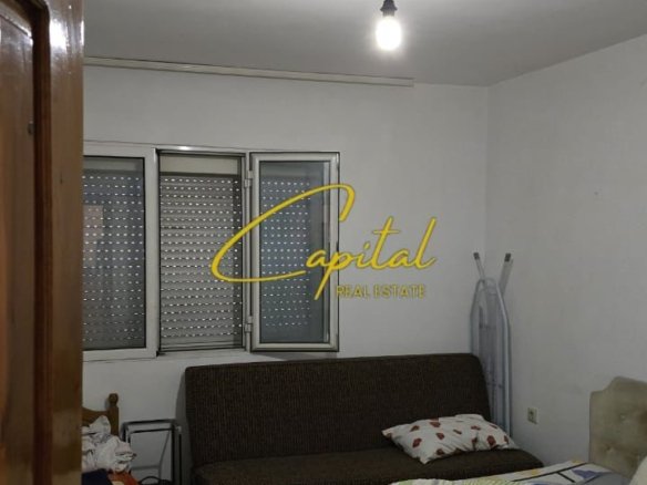 APARTAMENT ME QERA 2+1 RRUGA E ELBASANIT 55.000 LEKE