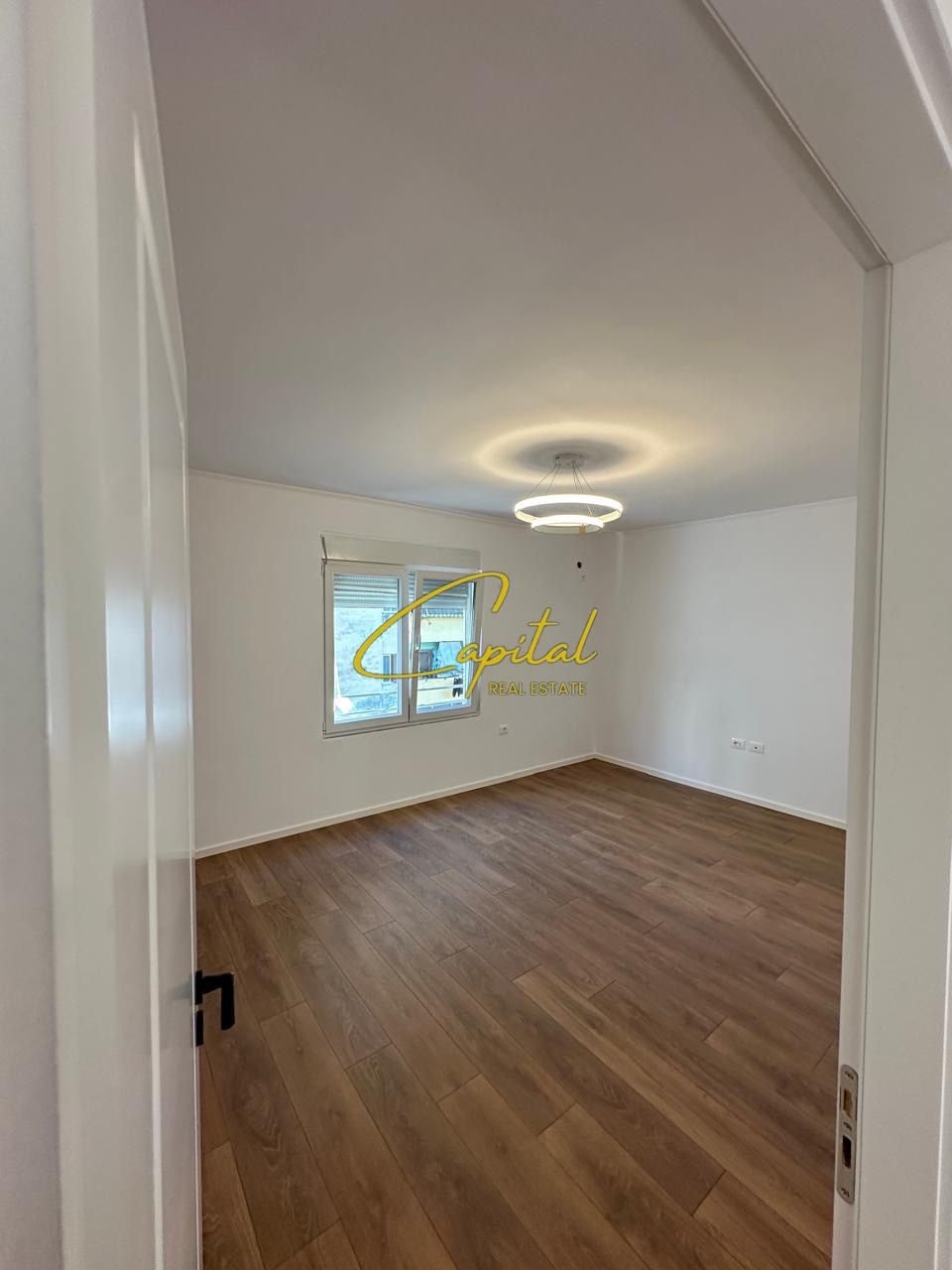 SHITET APARTAMENT 2+1 PORCELANI 118.000 EURO