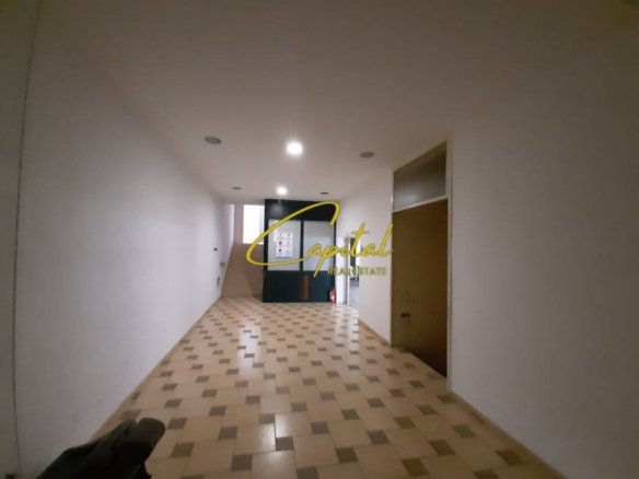 MAGAZINE ME QERA 800 M2 ISH STACIONI TRENIT 4.700 EURO