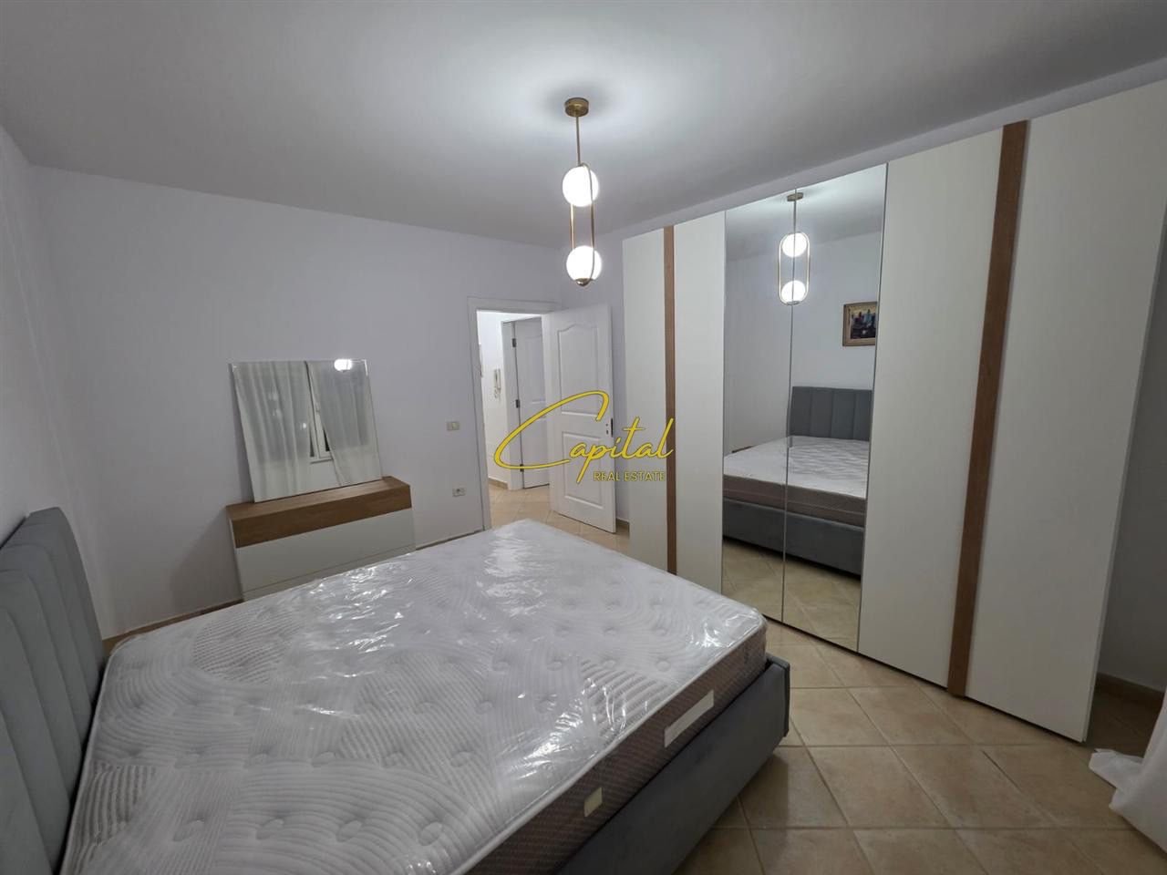 APARTAMENT ME QERA 1+1 ISH EKSPOZITA 650 EURO