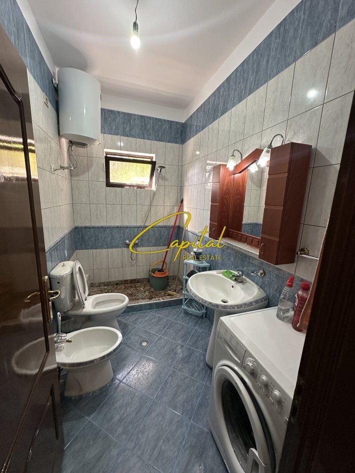 APARTAMENT ME QERA 1+1 5 MAJI 450 EURO