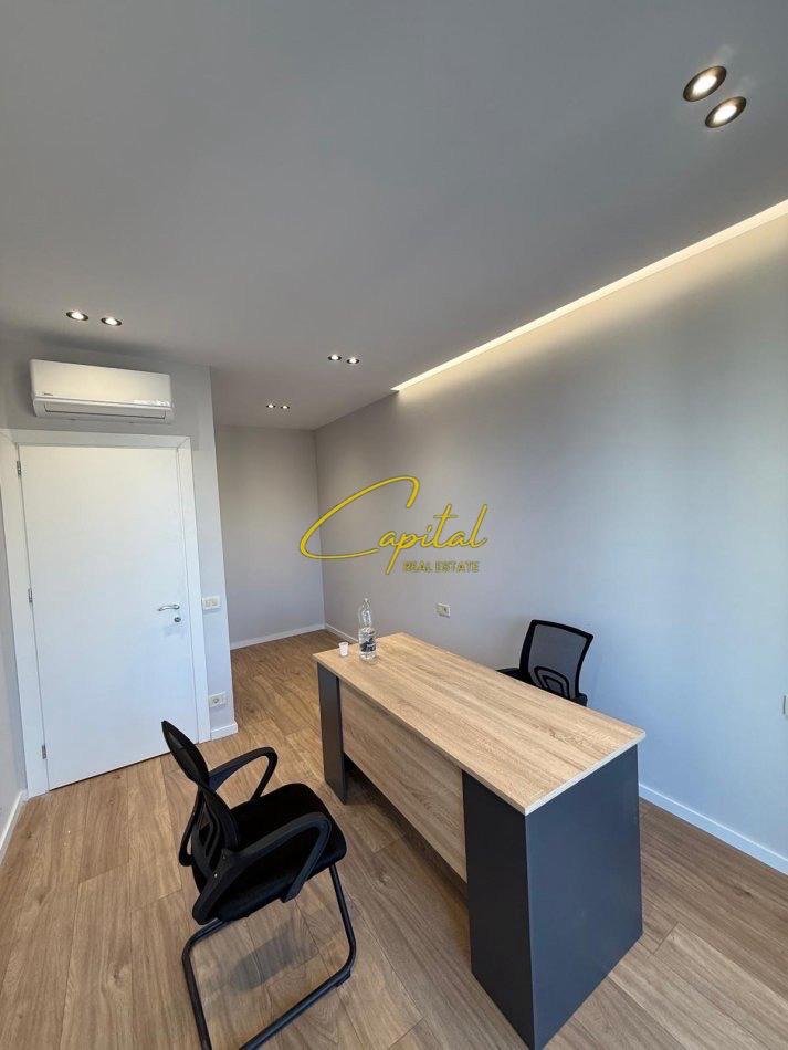 ZYRE ME QERA 70 M2 REZIDENCA GOLDEN TOWER 700 EURO