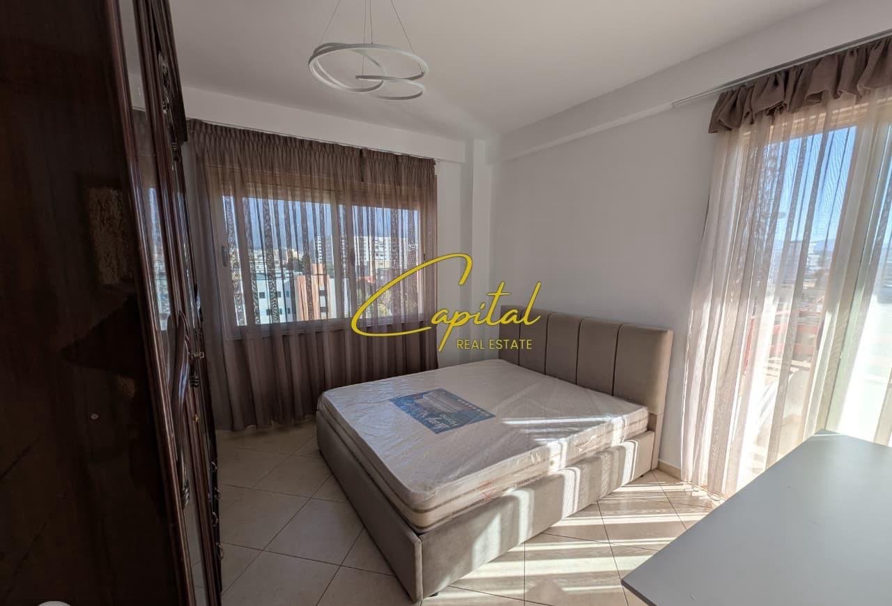 APARTAMENT ME QERA 2+1 RRUGA KONGRESI I MANASTIRIT 55.000 LEKE