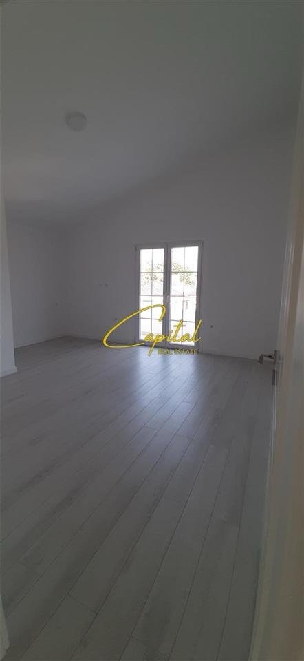 VILE PRIVATE ME QERA 500 M2 QENDRA TREGTARE TEG 2000 EURO