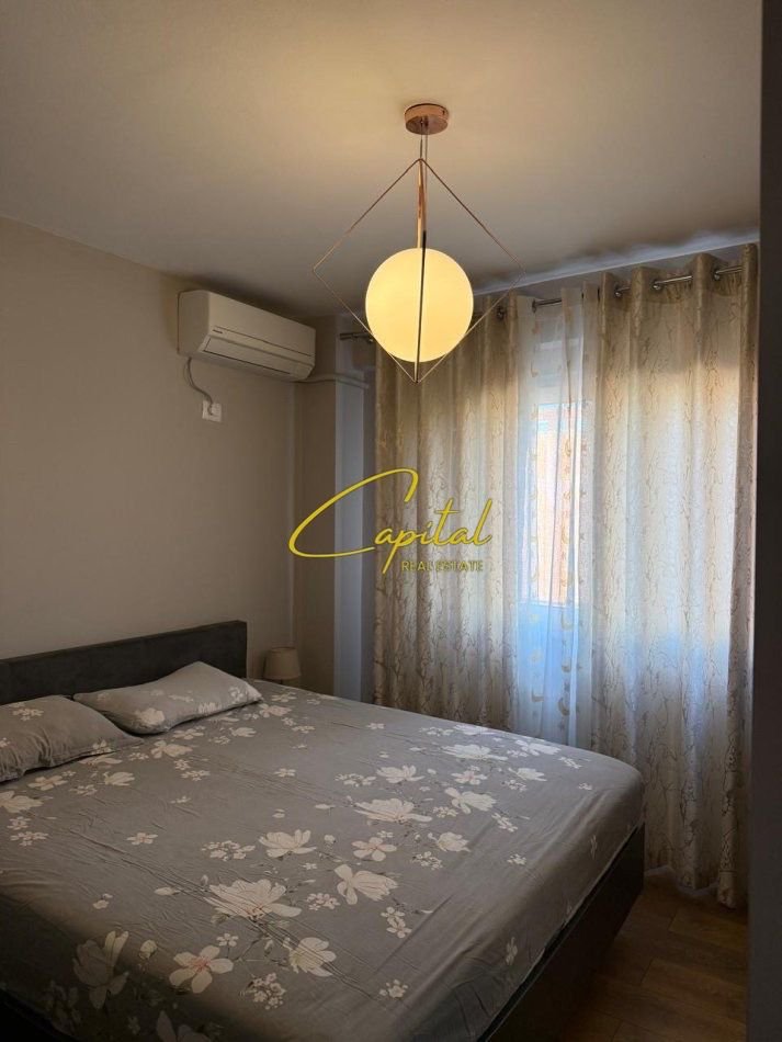 WhatsApp Image 2025-11-21 at 1.43.00 PM APARTAMENT ME QERA 2+1 RRUGA JORDAN MISJA 800 EURO