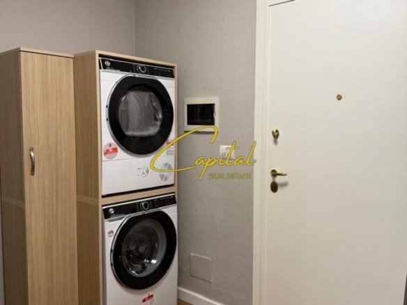 APARTAMENT ME QERA 2+1 RRUGA JORDAN MISJA 800 EURO
